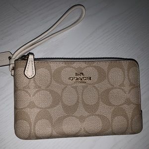 NWT Coach Wristlet